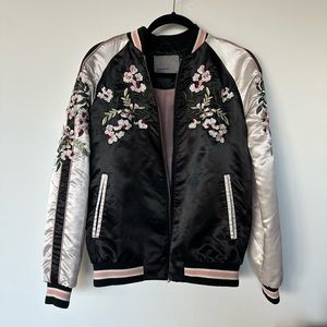 VERO MODA Sakura bomber jacket 💕